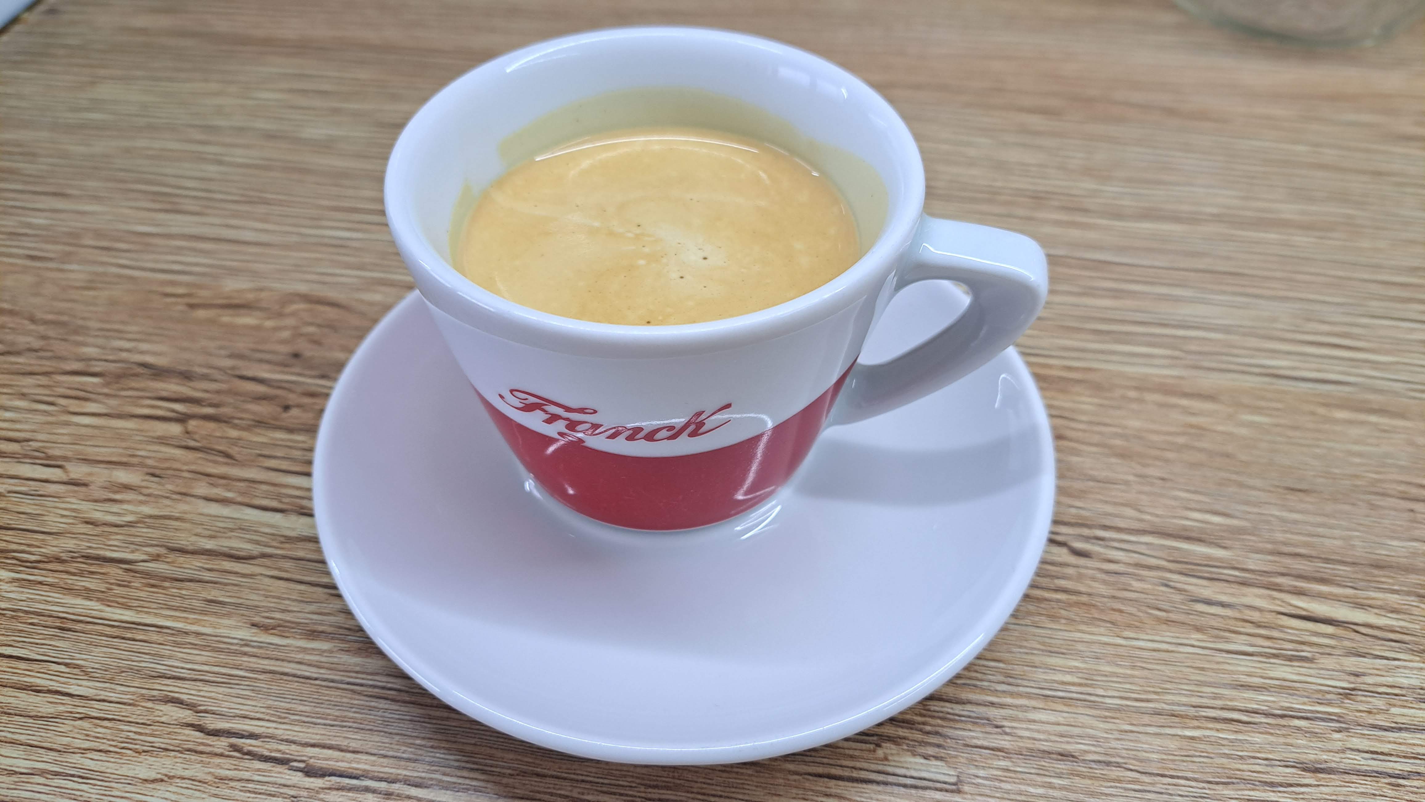 Espresso Caffè Americano na prípravu Tiramisu