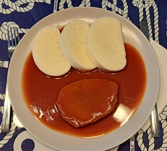Hovädzie mäso na paradajkovej omáčke